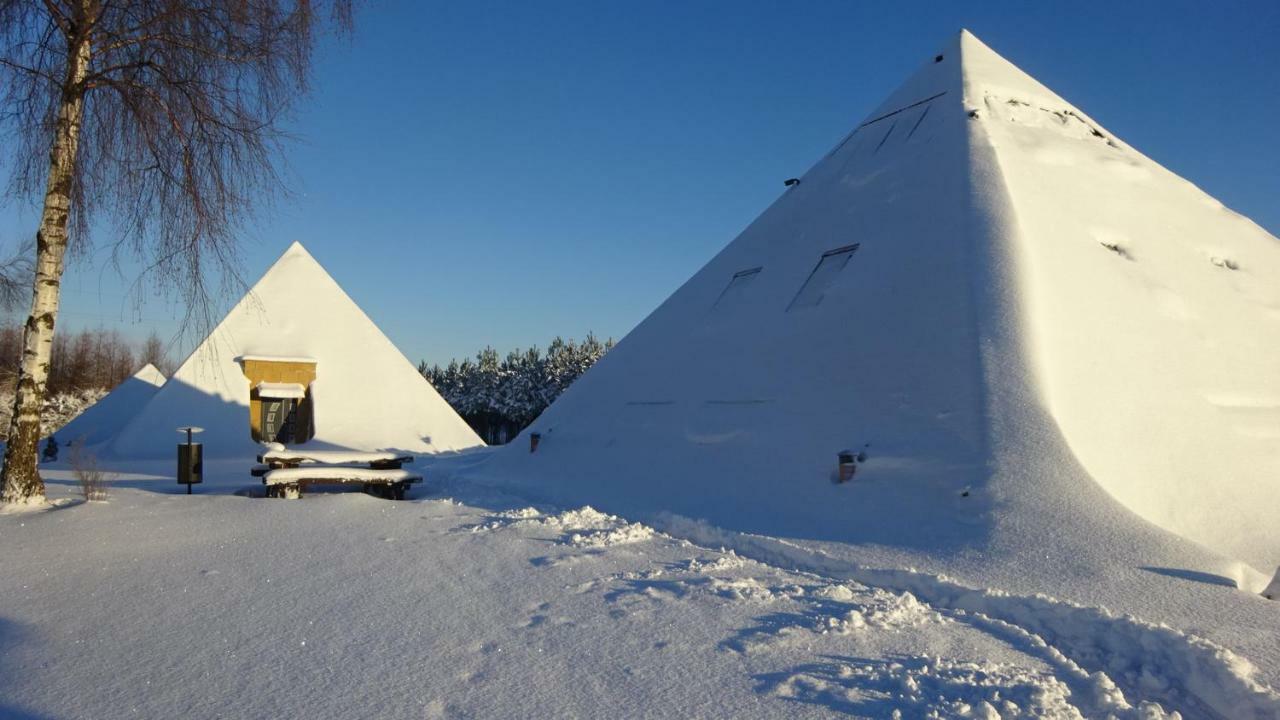 Tudobrze Noclegi W Piramidach Borzytuchom Luaran gambar